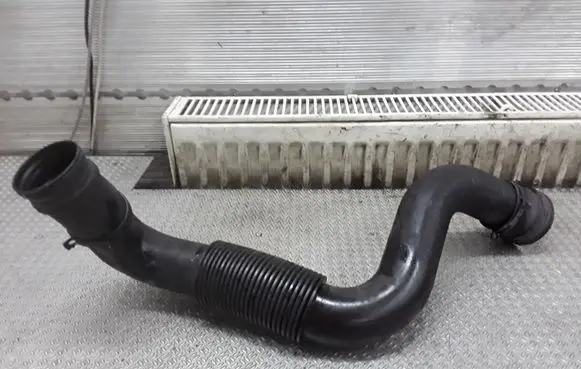 Audi A2 Air intake duct part 8Z0129627