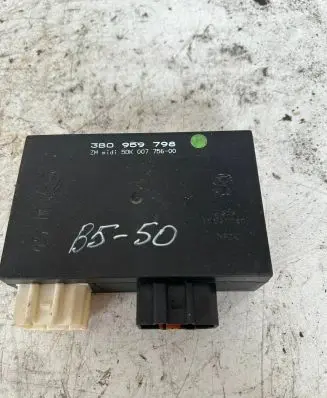 Volkswagen PASSAT B5 Comfort/convenience module 3b0959798