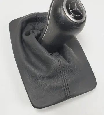 Mercedes-Benz GLK (X204) Gear lever shifter trim leather/knob A2042673310