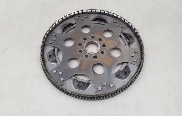 BMW 5 F10 F11 Dual mass flywheel 7567151