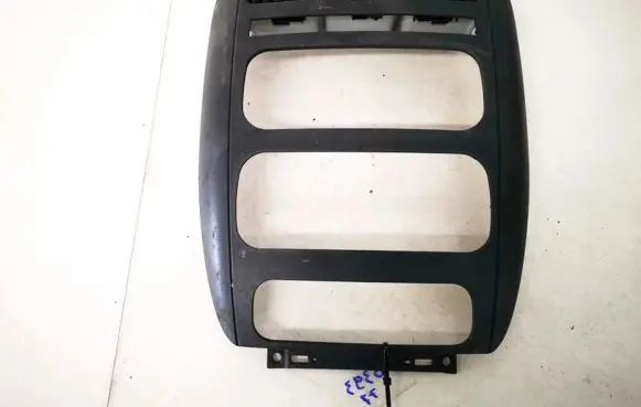 Chrysler Voyager Dash center air vent grill p05005027ac 05009180aa