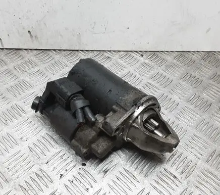 Mercedes-Benz E W211 Starter motor 2711540085