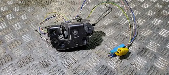 Front door lock