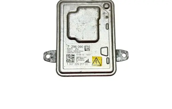 BMW 3 F30 F35 F31 Headlight ballast module Xenon 7296090 130732931700 10EEG111308