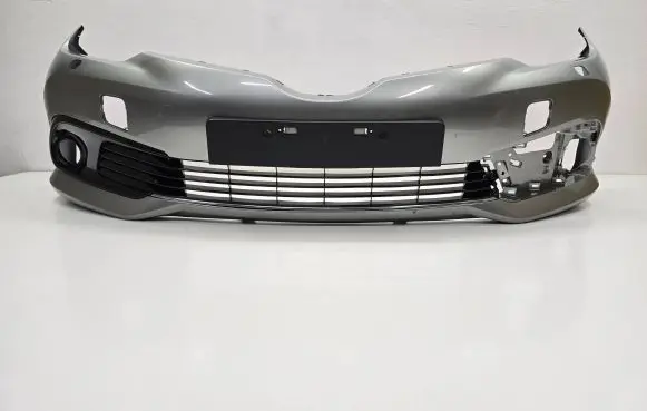 Toyota Auris E180 Front bumper 52119-02K40