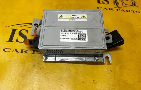 Ford Bronco Voltage converter/converter module M2DT19J254DB M2DT14B631AB