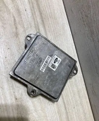 Ford Kuga II Xenon control unit/module GV4113B626AA L90089551