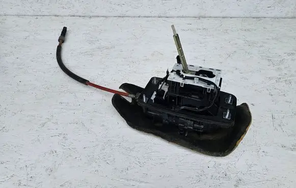 Audi Q5 SQ5 8R Gear shifter/selector 8R1713041H