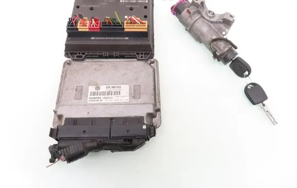 Volkswagen Polo IV 9N3 Engine control unit/module ECU 5WP4016303 03E906033 6Q1937049B