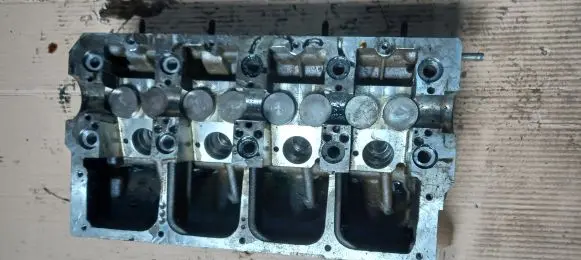 Engine head
