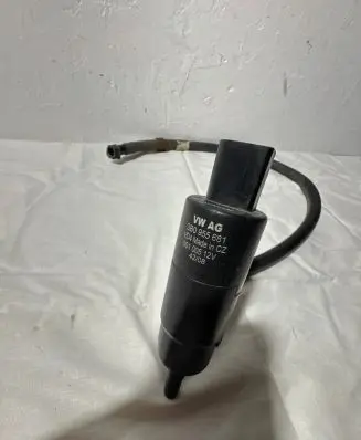 Audi Q7 4L Headlight washer pump 3B0955681 00100512 YM2113K082BA
