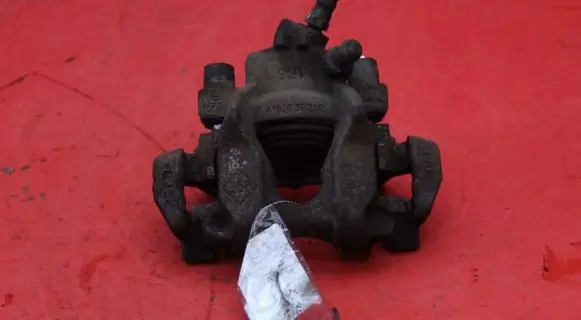 Dacia Sandero Front brake caliper 410103921R