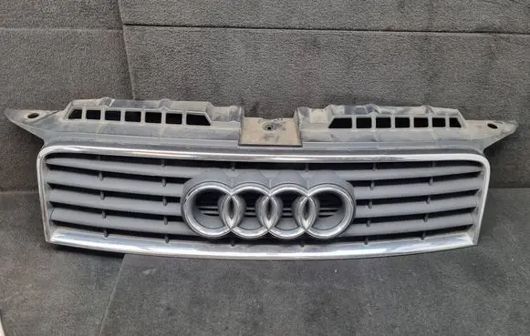 Audi A3 S3 8P Front grill 8P3853651 8P38536513FZ