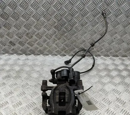 BMW X2 F39 Rear brake caliper 6883027