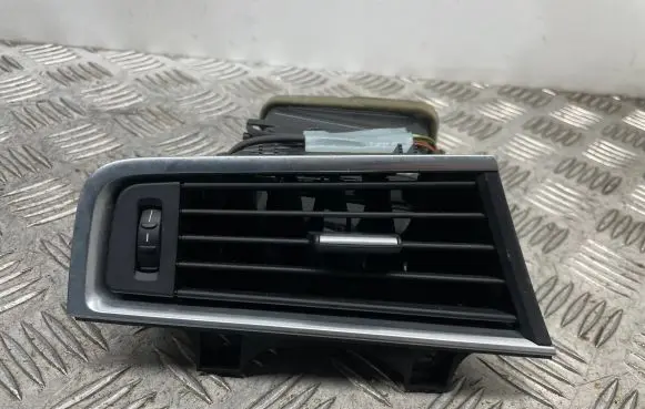 BMW 5 GT F07 Dashboard side air vent grill/cover trim F3914259107
