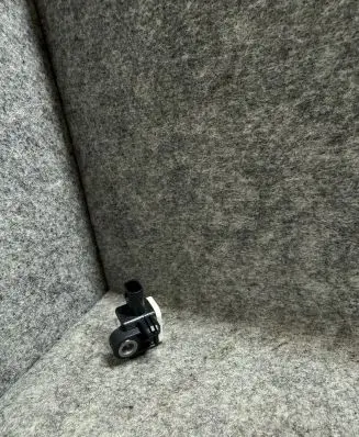 Dodge Durango Airbag deployment crash/impact sensor 56054085AA A1668210151