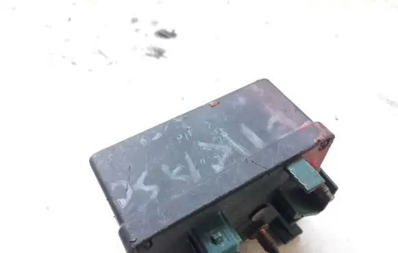 Citroen Xsara Picasso Glow plug pre-heat relay