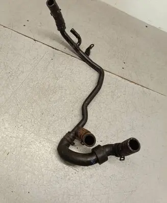 Engine coolant pipe/hose