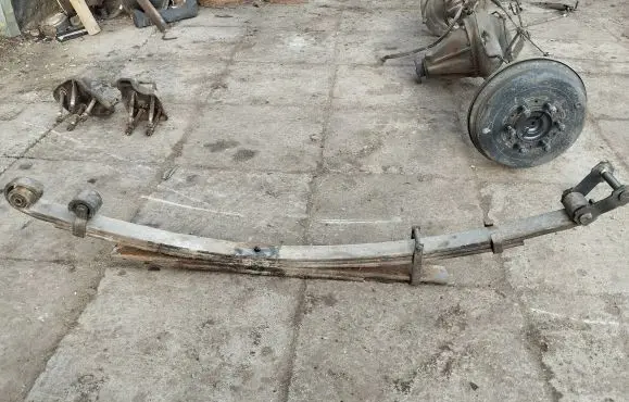 Toyota Hilux (N140, N150, N160, N170) Rear leaf spring 