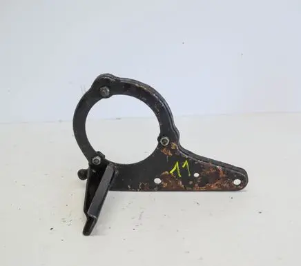 Volkswagen Golf IV Other engine bay part 06A131085B