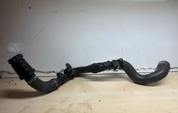 Opel Vivaro Intercooler hose/pipe 144601915R