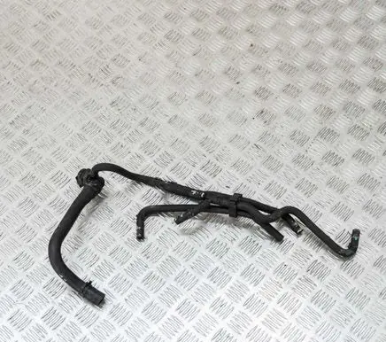Volkswagen Jetta VI Air intake hose/pipe