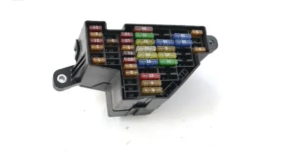 Volkswagen Golf V Fuse box set 1K2941824