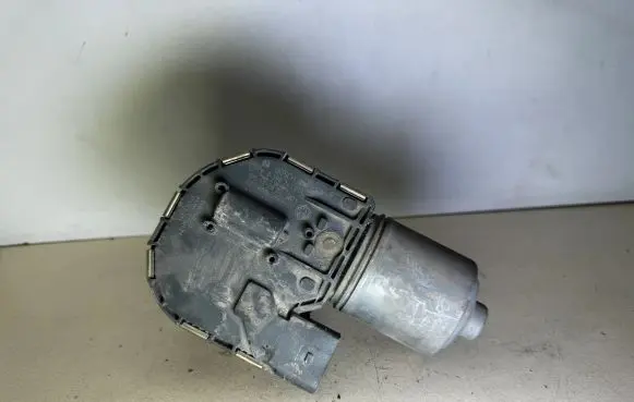 Skoda Octavia Mk2 (1Z) Wiper motor 1Z1955119A 0390241754 1Z1955119