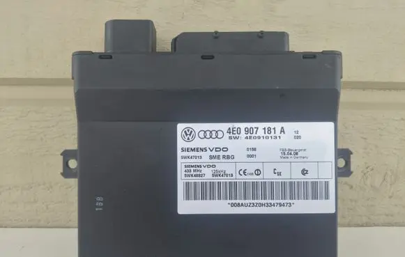 Audi A8 S8 D3 4E Keyless (KESSY) go control unit/module 4E0907181A 4E0910131 5WK47013