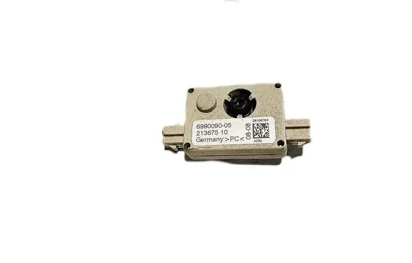 BMW 3 E92 E93 Aerial antenna amplifier 6990090