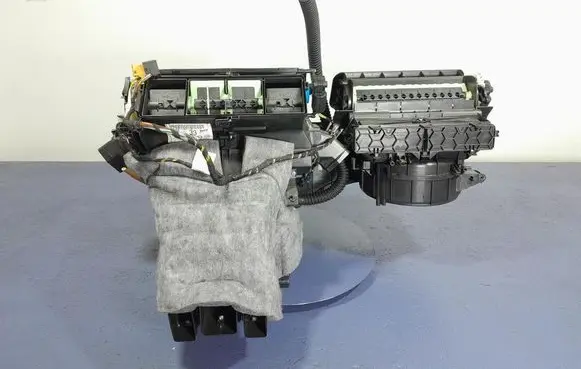 Skoda Octavia Mk3 (5E) Interior heater climate box assembly 5Q1820005AM