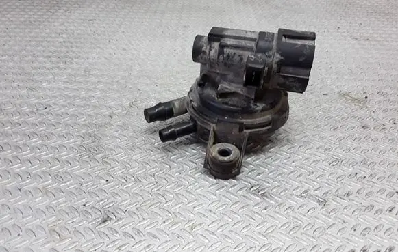Ford Galaxy Vacuum valve 