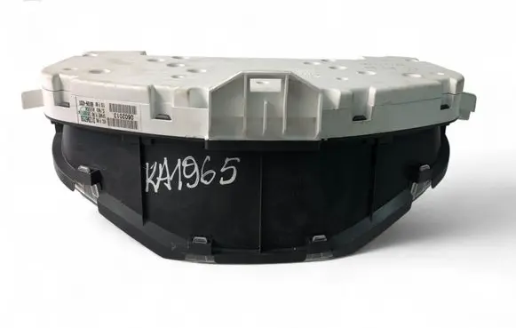 Volvo S40 Speedometer (instrument cluster) 31296228