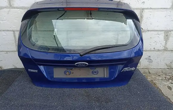 Ford Fiesta Tailgate/trunk/boot lid 