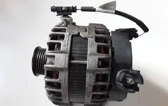 Jaguar XE Generator/alternator GX7310300DD
