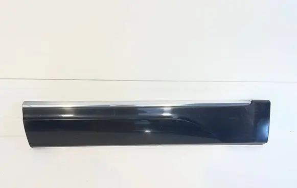 Audi Q5 SQ5 8R Front door trim (molding) 8R0853969L