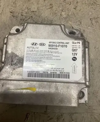 KIA Sportage Airbag control unit/module 95910F1070 646364200