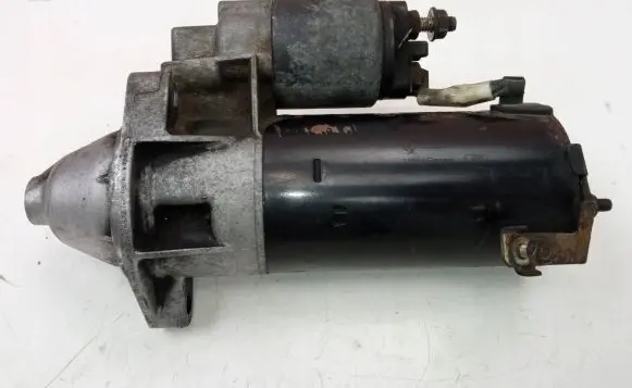 Audi A4 S4 B5 8D Starter motor