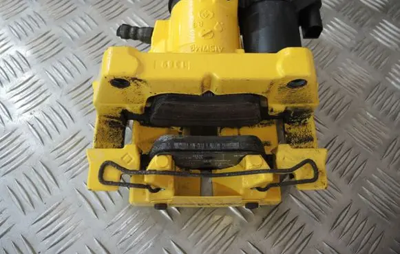 Alfa Romeo Stelvio Rear brake caliper 00505513510