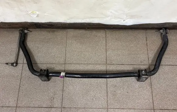 Ford Mustang V Front anti-roll bar/sway bar BR335482ED