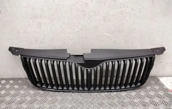 Skoda Yeti (5L) Front grill 5L0853668