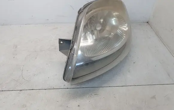 Nissan Navara D23 Headlight/headlamp 91165719