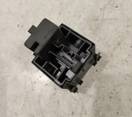Renault Scenic II - Grand scenic II Headlight level height control switch 8200121805B