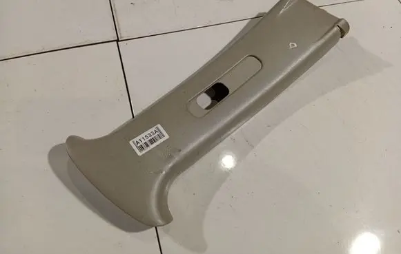 Toyota Yaris (B) pillar trim (top) 7313512030