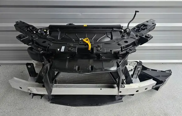Alfa Romeo Stelvio Front piece kit 