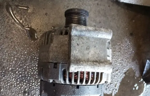 Mercedes-Benz CLS C218 X218 Generator/alternator A6421540402
