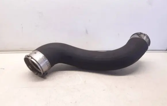Mercedes-Benz E W212 Intercooler hose/pipe 40126680314061