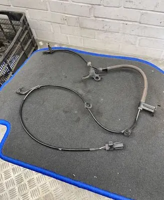 Toyota Yaris ABS brake wheel speed sensor 895430D090