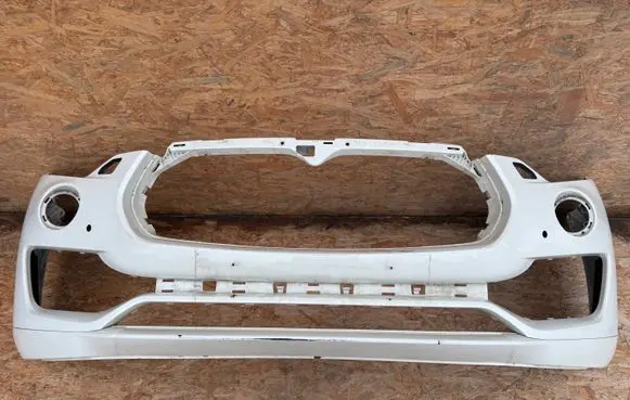 Maserati Levante Front bumper 670035298