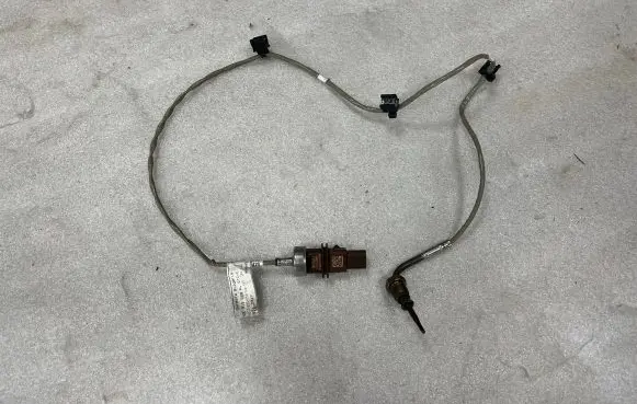 Audi A3 S3 8V Exhaust gas temperature sensor 06K919529A